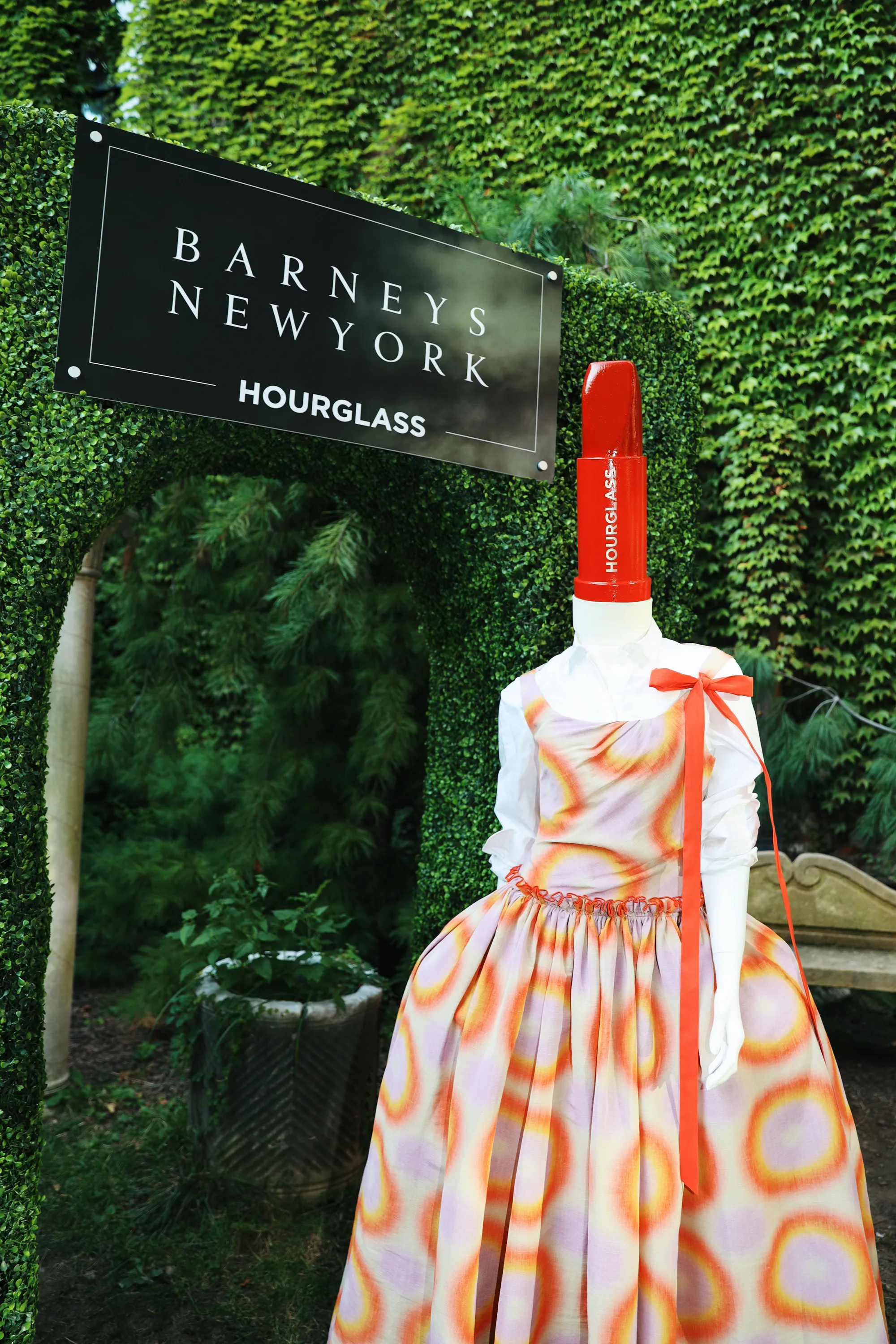 Barneys New York x Hourglass Cosmetics Pop Up Event — image 45