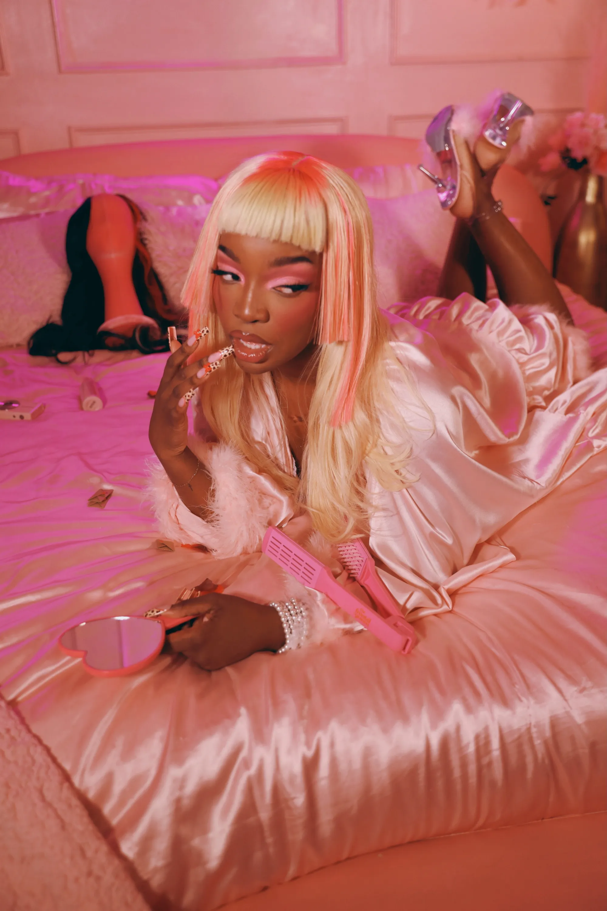 The Frontal Queen Valentines Day Campaign — image 8